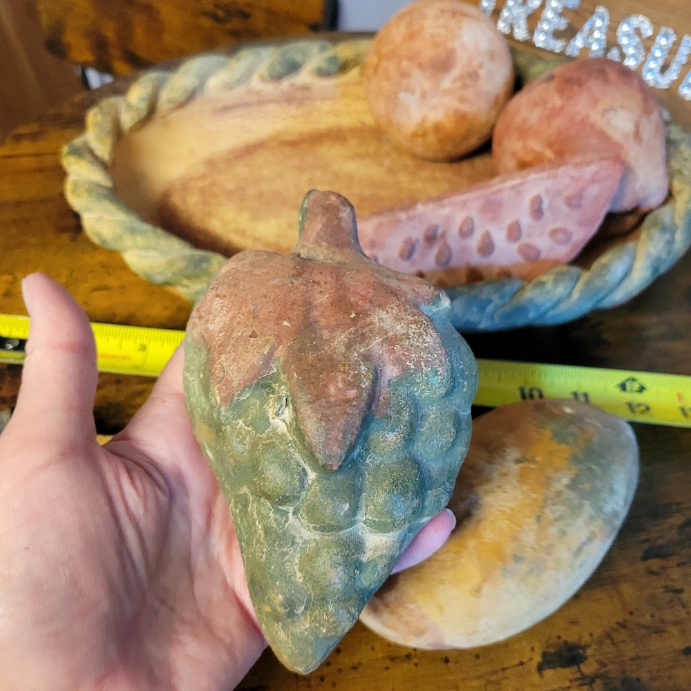 Vintage 1970s 7 piece terra cotta Fruit Basket with Assorted Fruits - Picture 9 of 14